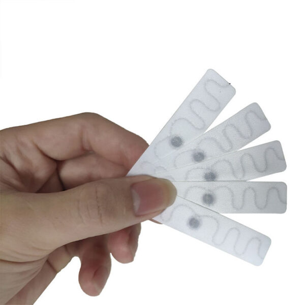 UHF Fabric Laundry Tag for Hotel Linen Control (2) UHF Fabric Laundry Tag for Hotel Linen Control