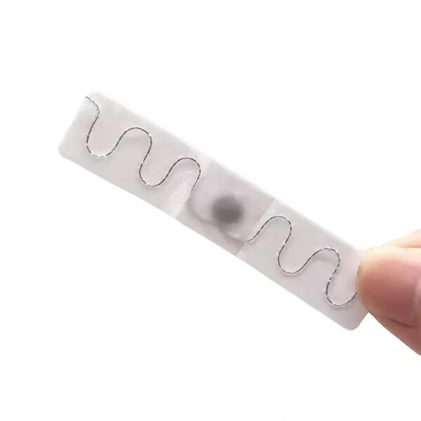 UHF Silicone Laundry Tag for Textile Tracking (1) UHF Silicone Laundry Tag for Textile Tracking